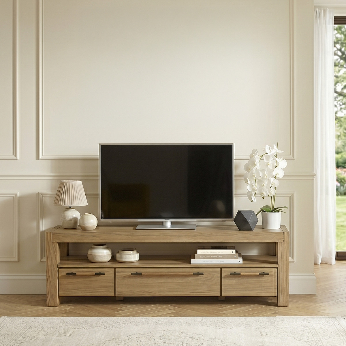 Meuble TV style contemporain avec tiroirs en bois massif MEGÈVE marron, ROBIN DES BOIS