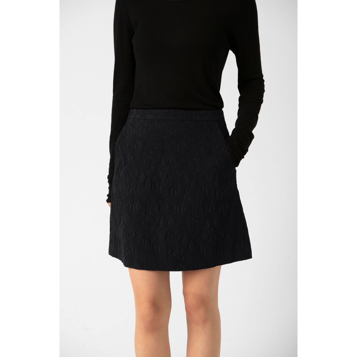 Jupe cintrée noir, SOAKED IN LUXURY