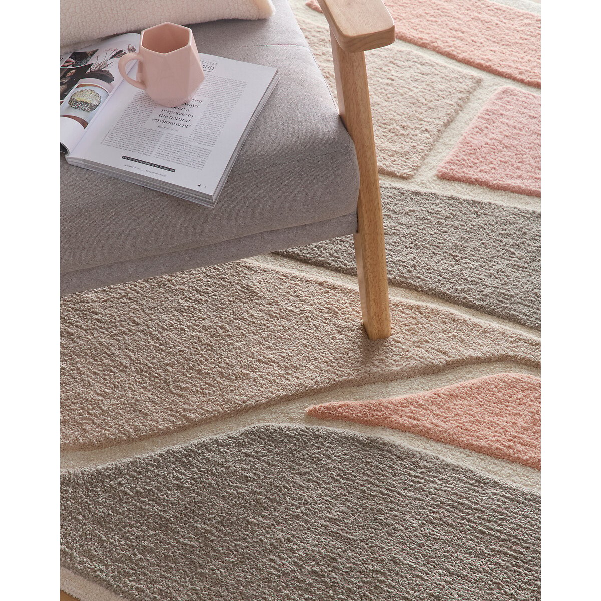 Origins Strata Rug pink, SO'HOME