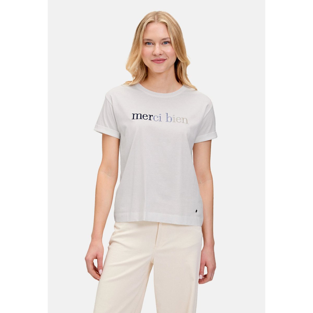 Haut casual à broderies patch cream/dark blue, BETTY & CO