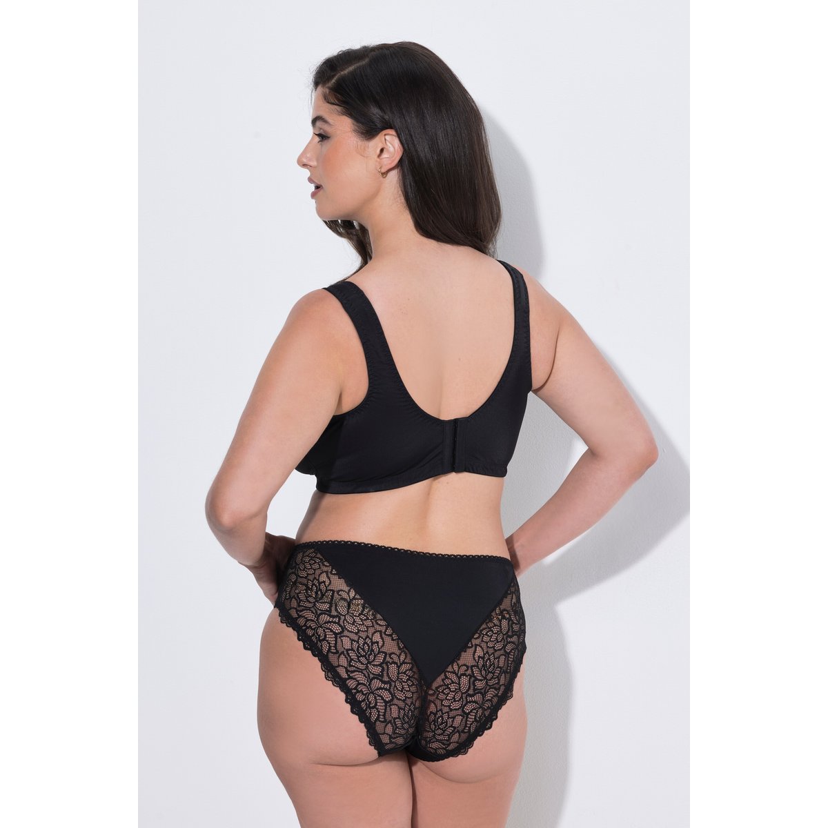 Soutien-gorge de maintien noir, ULLA POPKEN