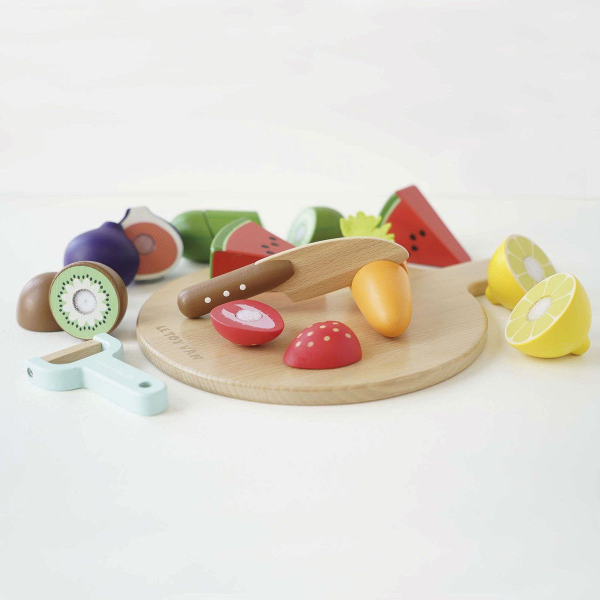 Aliments en bois à découper beige, LE TOY VAN