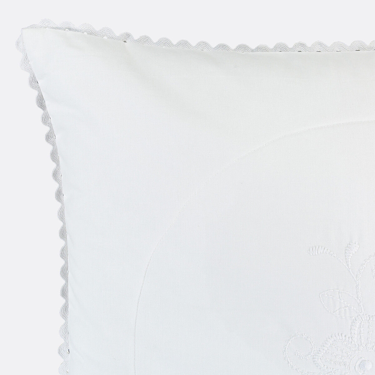 Tennessee Quilted and Embroidered Cushion Cover white, LA REDOUTE INTERIEURS