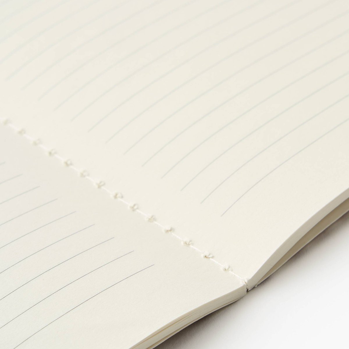 Carnet A5, 48 pages ecru, MONOPRIX