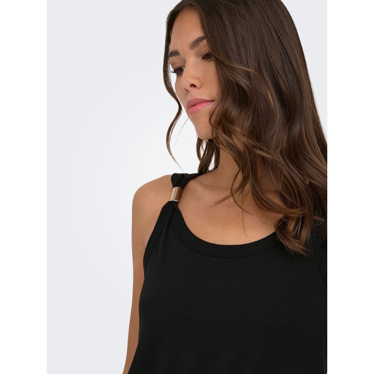 Top black 1, JDY