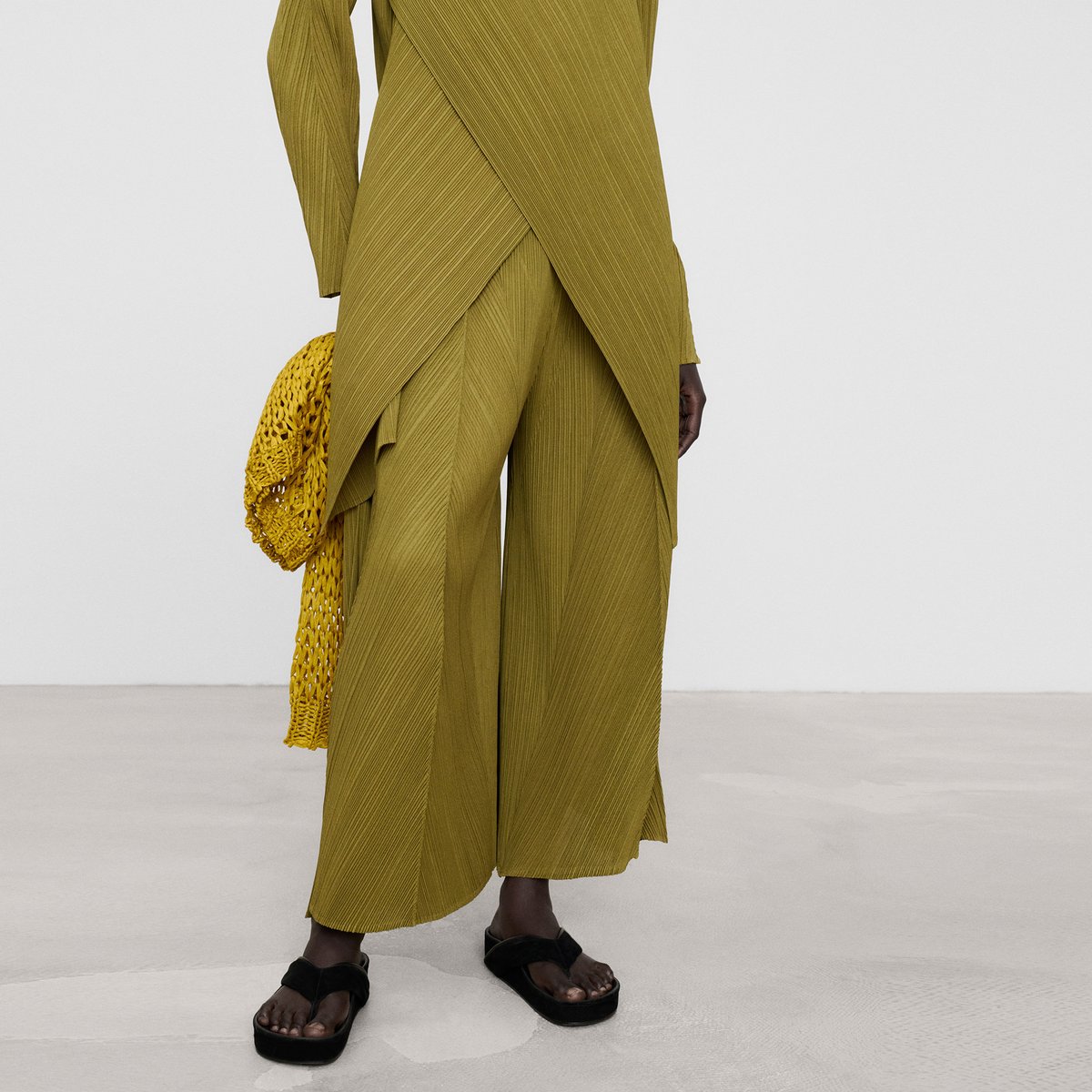 Pantalon à taille élastiquée et jambe large vert olive, ADOLFO DOMINGUEZ