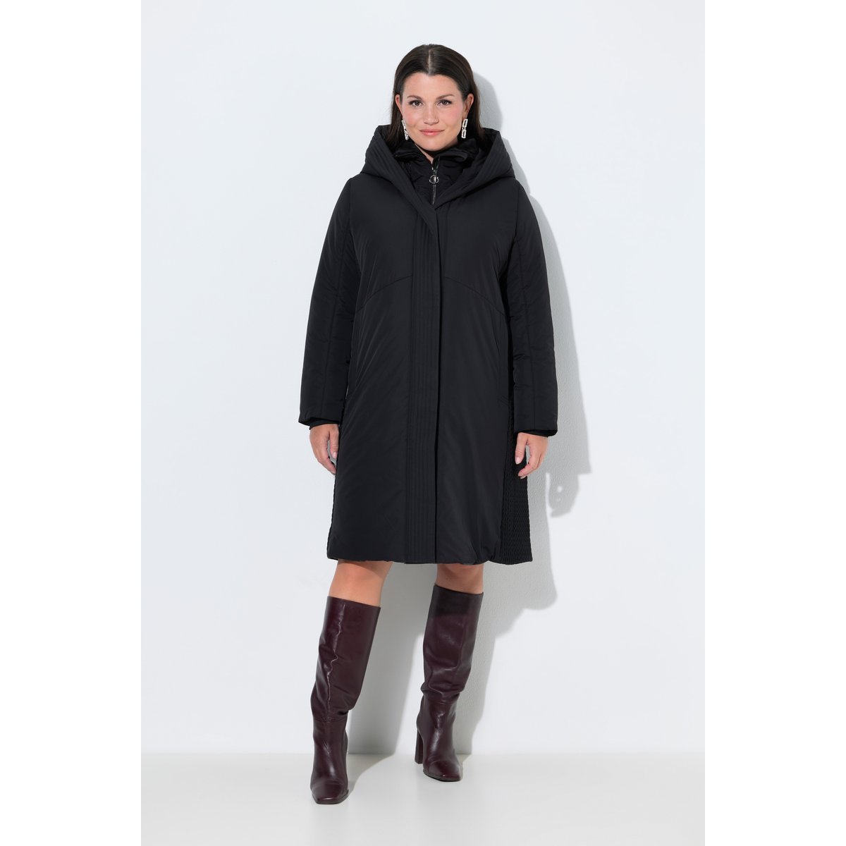 Manteau à capuche aspect duvet noir, ULLA POPKEN