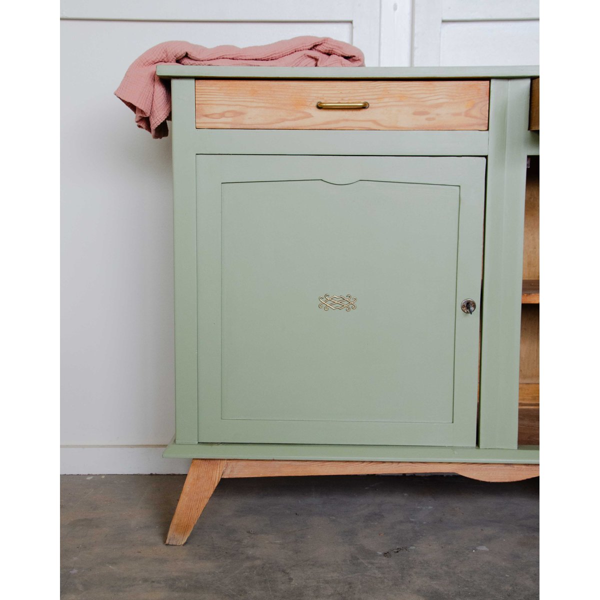 Buffet de campagne Gilbert N°1599 - Bon état vert d'eau, DEBONGOUT