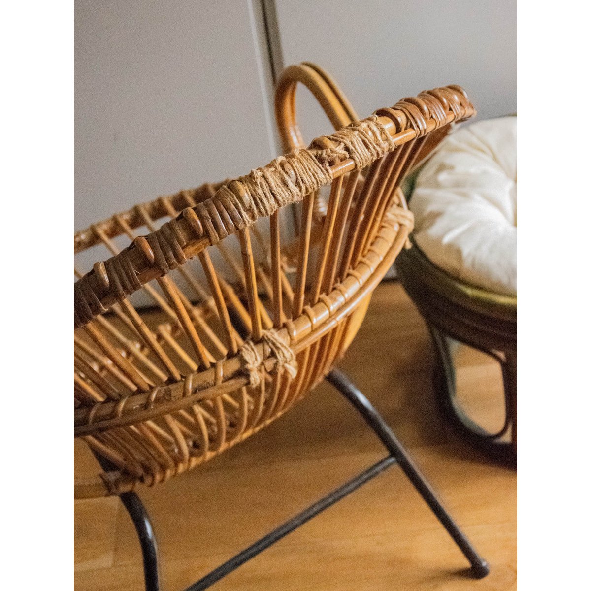 Fauteuil en rotin et métal noir Ernest N°710 - Bon état noir - comme neuf, DEBONGOUT