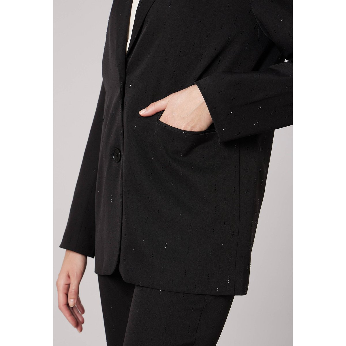 Veste tailleur femme droite à strass SAJARI black, DEELUXE