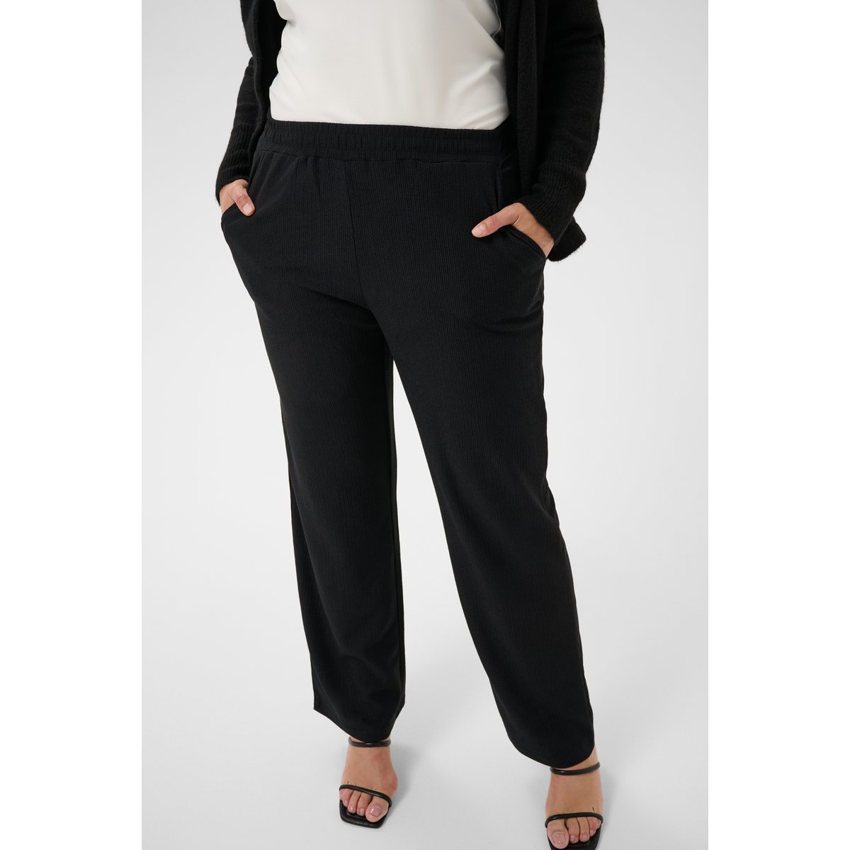 Pantalon en jersey noir, KAFFE CURVE