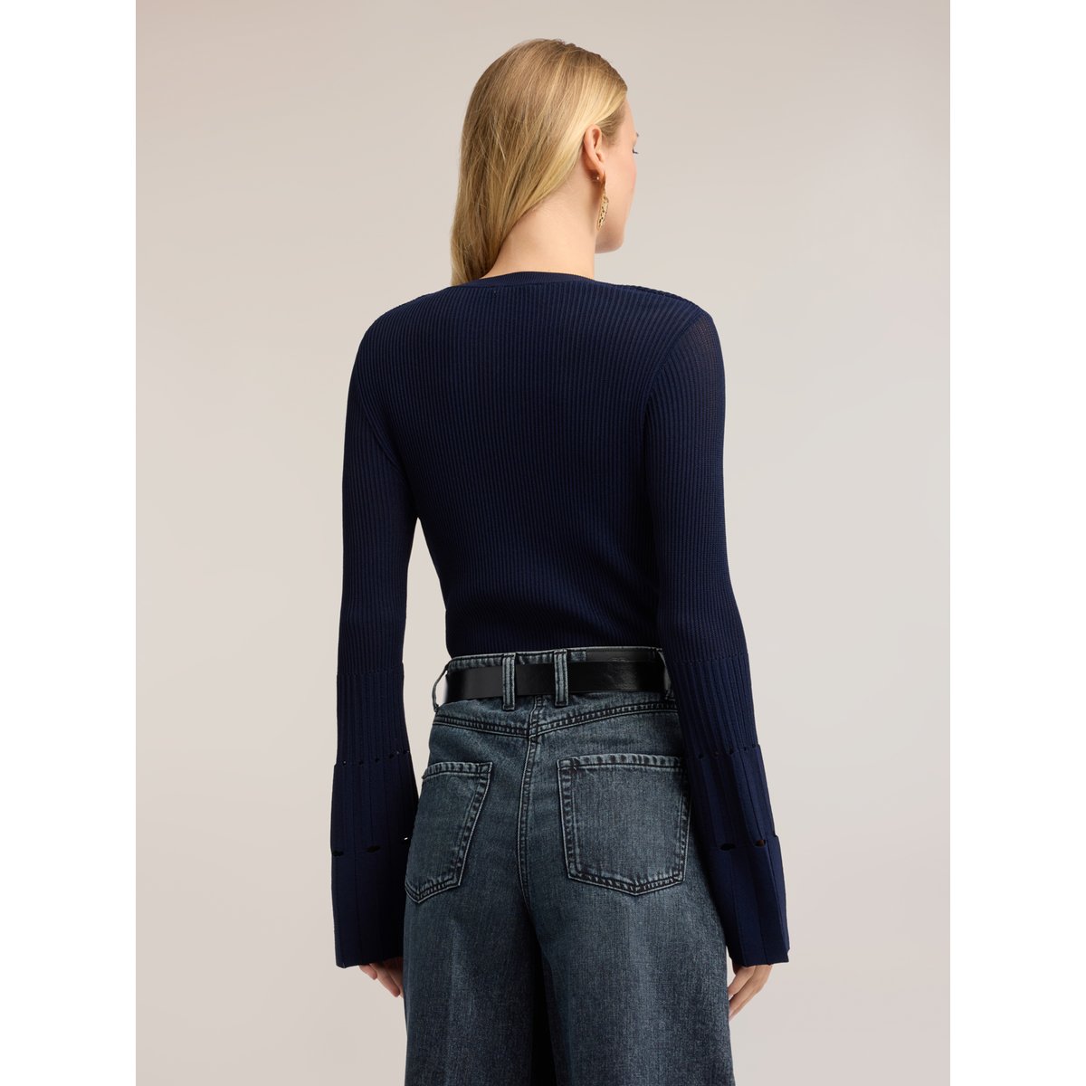 Pull côtelé avec poignet plissé bleu, MOTIVI