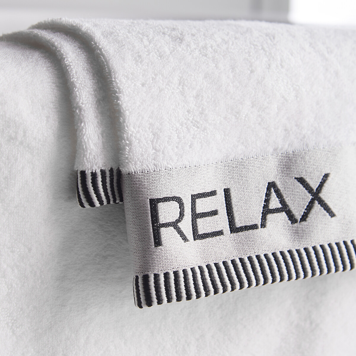 Relax And Unwind 4 Piece Towel Set white, CATHERINE LANSFIELD
