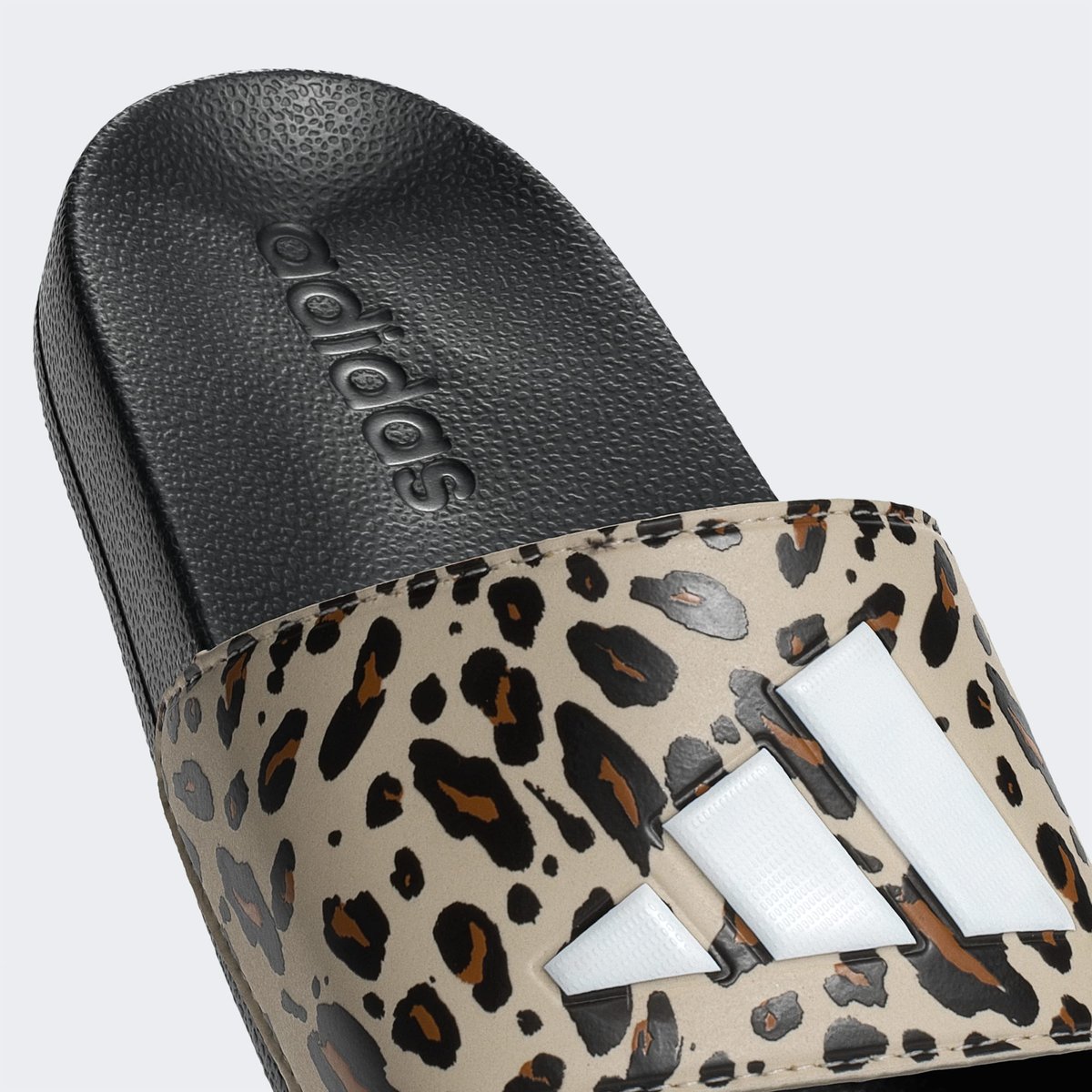 Claquette Adilette Shower Logo Enfants Claquette Adilette Shower Logo Enfants crystal linen / core white / core black, ADIDAS SPORTSWEAR