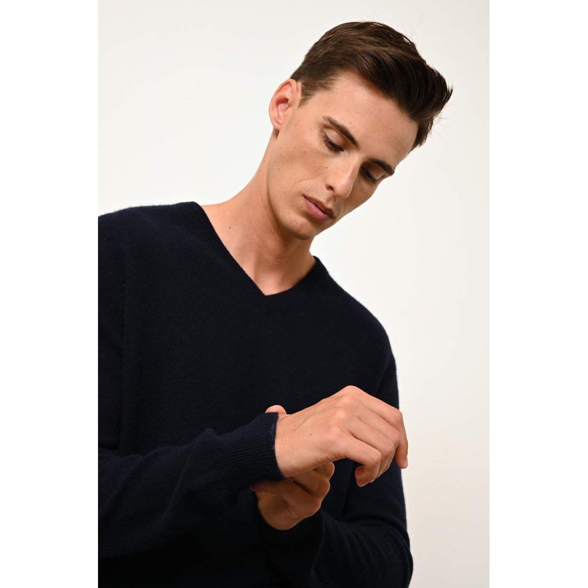 Pull Col V Navy Walt bleu foncé, JUST CASHMERE