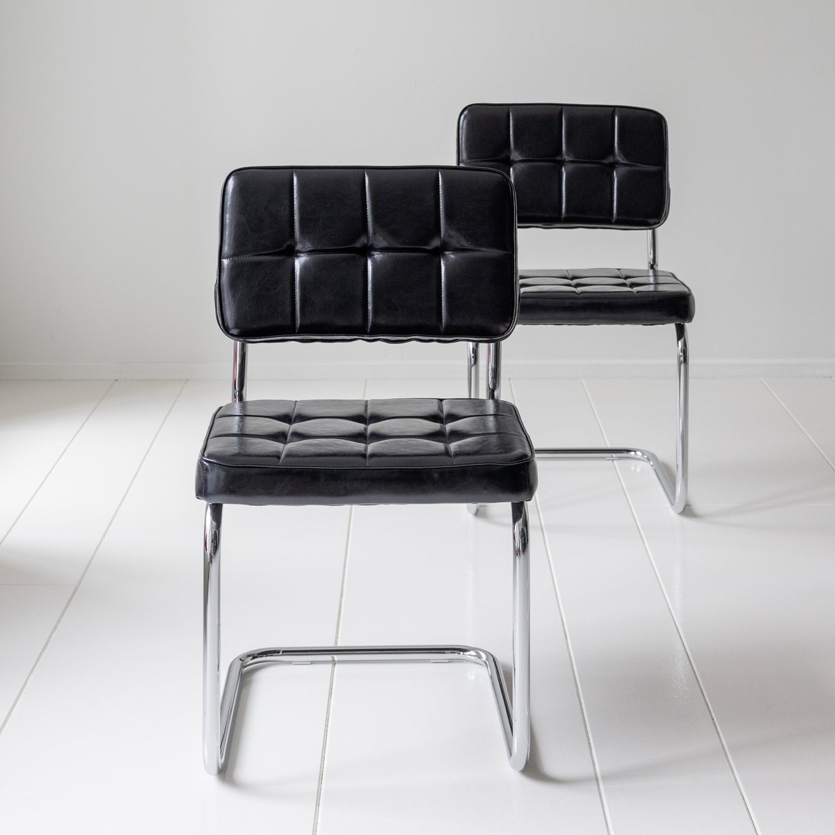 Chaises cantilever en simili, lot de 2, Maria, MARIA noir, gris, HAPPY GARDEN