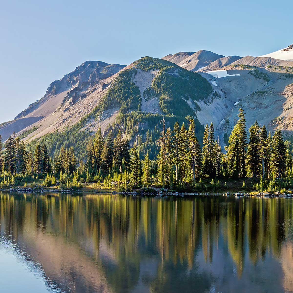 Affiche encadrée lac de montagne et reflet affiche + cadre en métal - noir, HEXOA