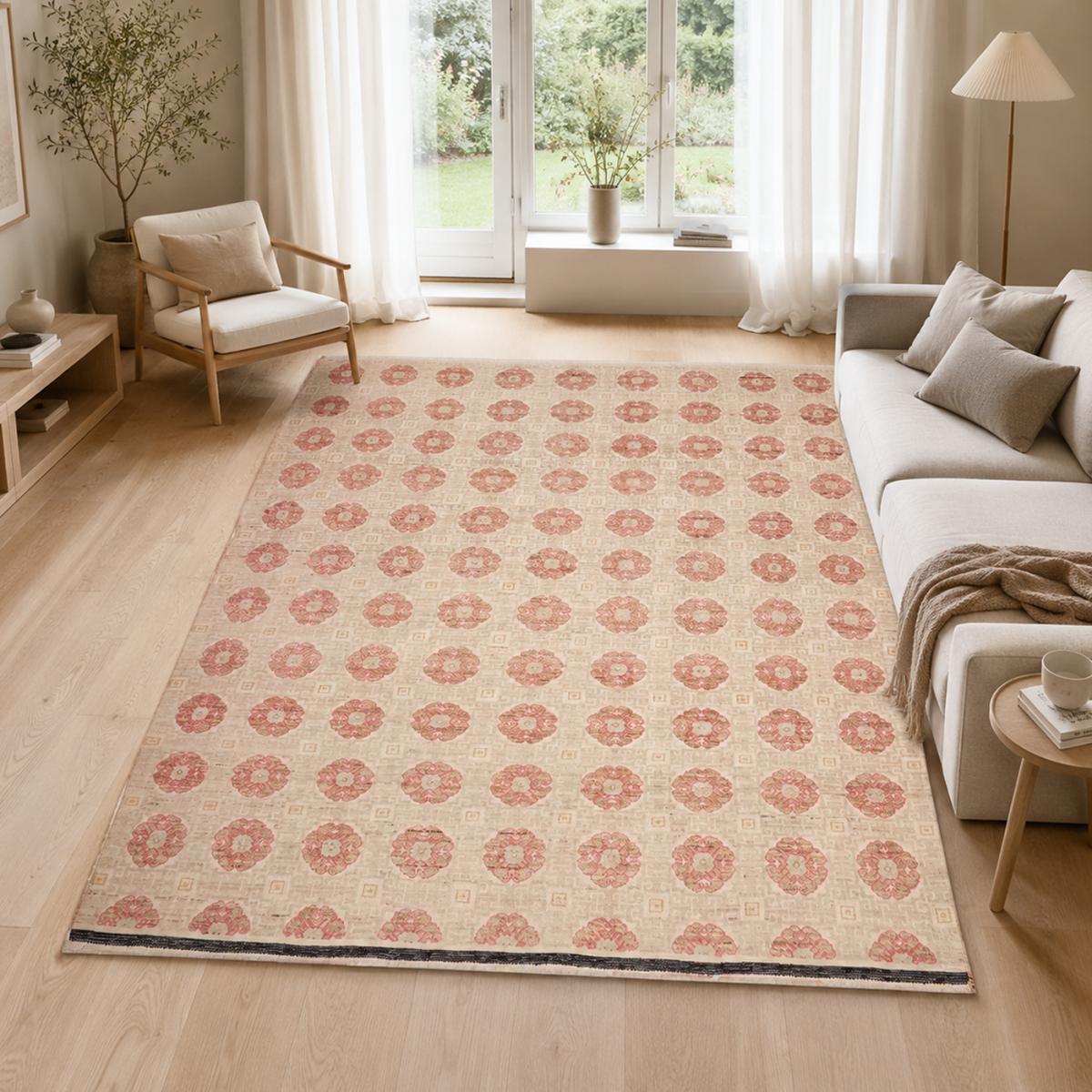 Tapis salon, motif nature floral, artisanal noué main en laine beige, crème, rose, UN AMOUR DE TAPIS