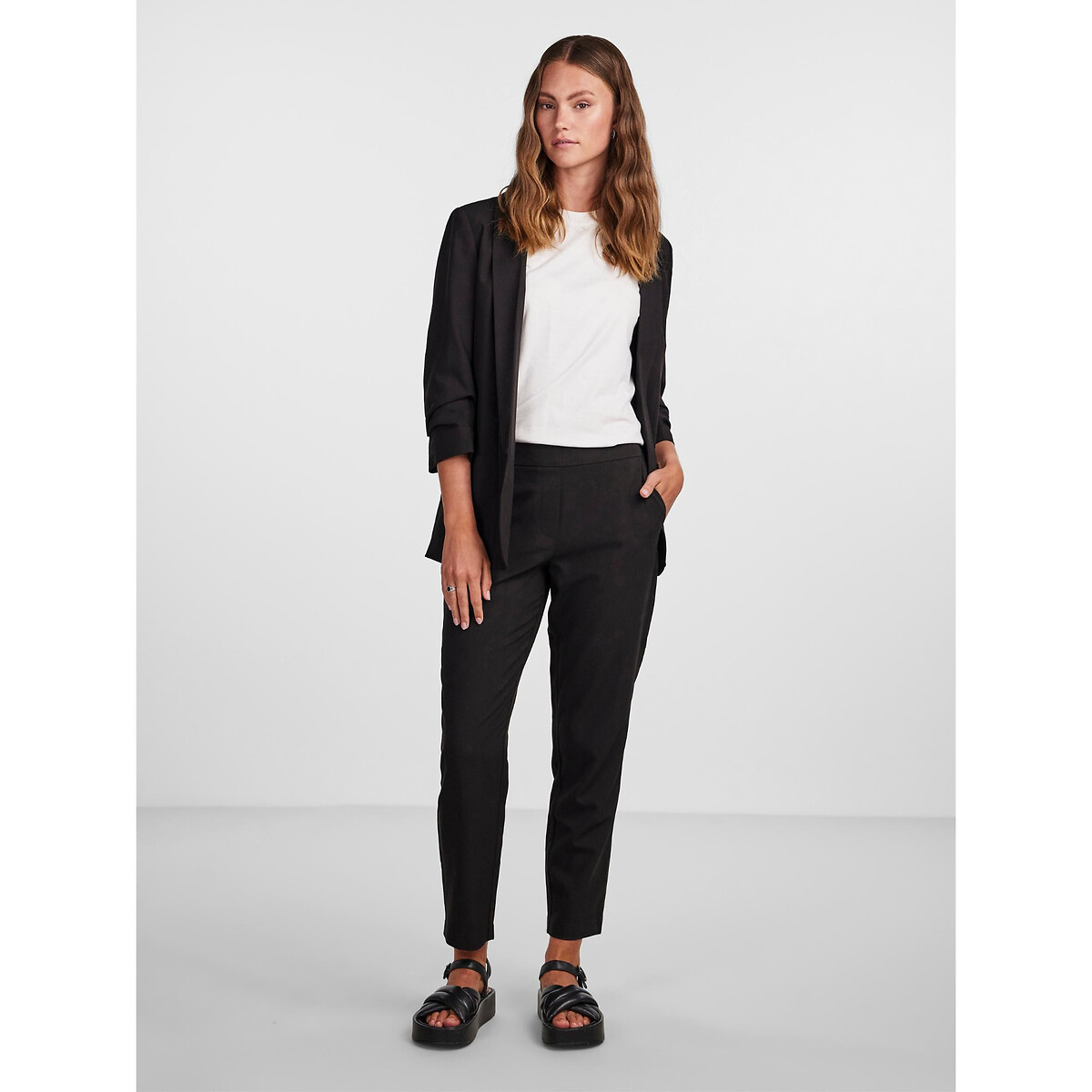 Blazer com corte direito preto , PIECES