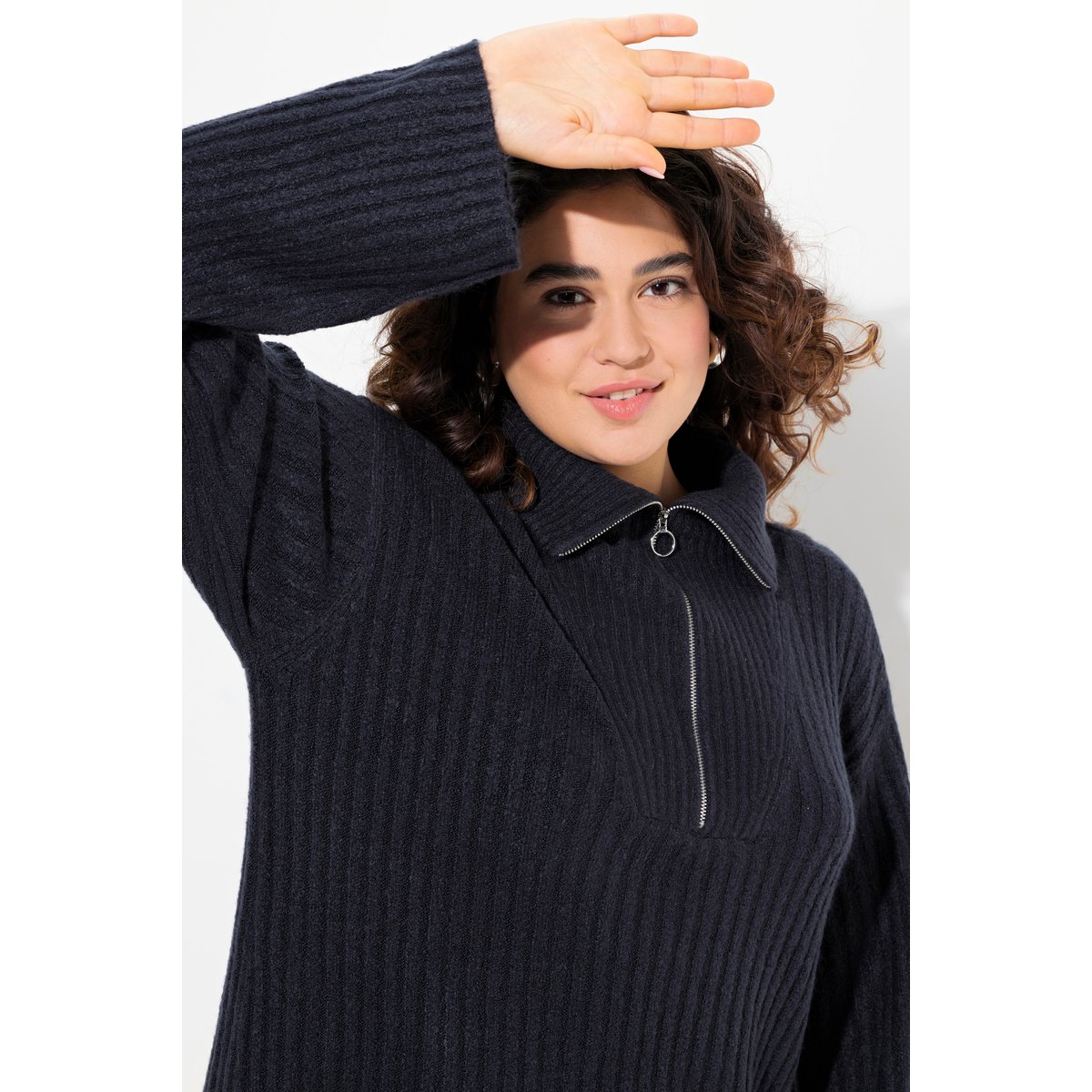 Robe en maille côtelée marine, ULLA POPKEN