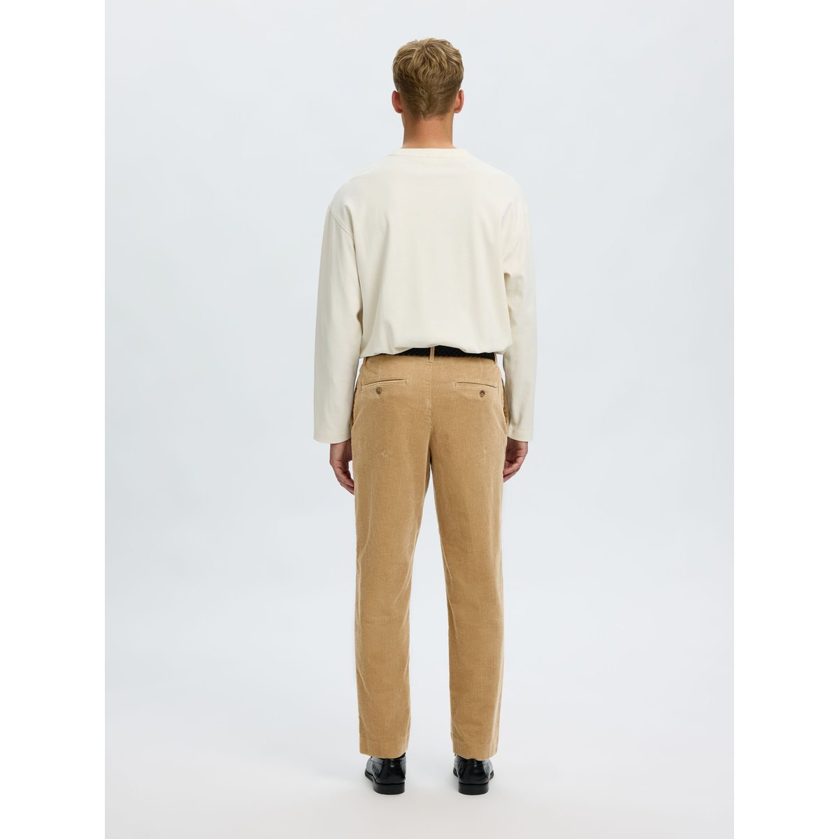 Jean Classique Fuselé cornstalk, SELECTED