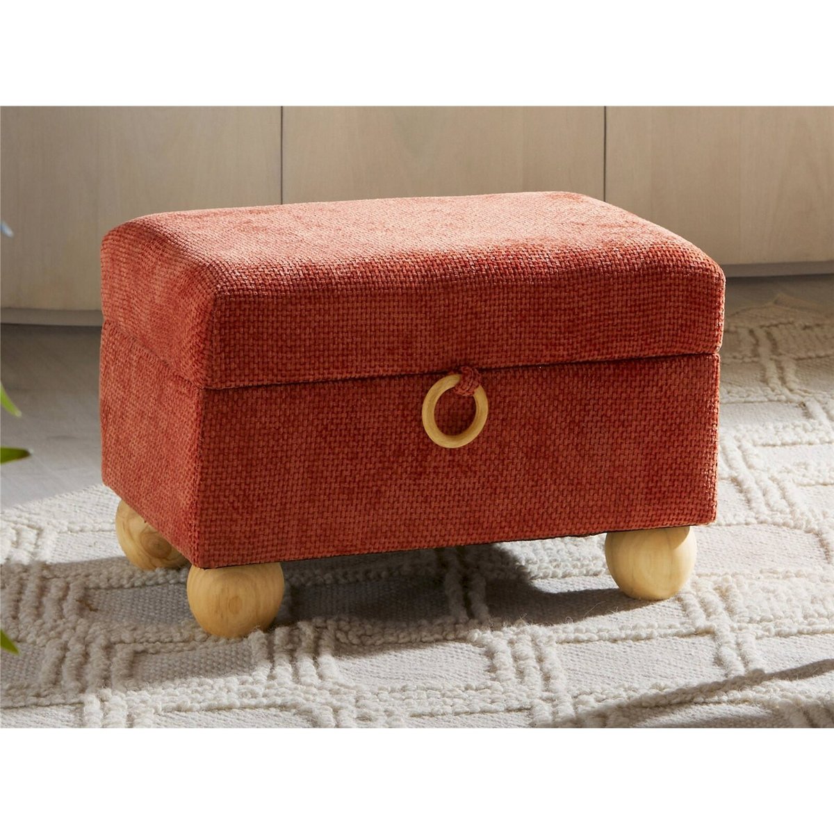 Pouf coffre rectangulaire en bois et tissu rouge chenille bois naturel, RECOLLECTION