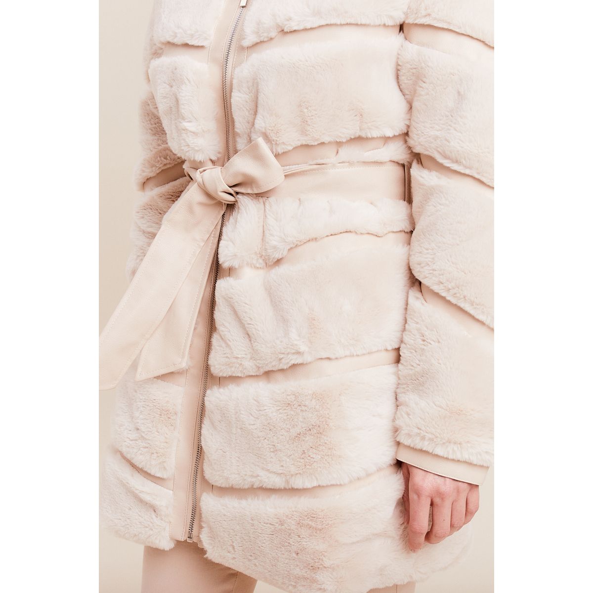 Manteau fausse fourrure ivoire, BREAL