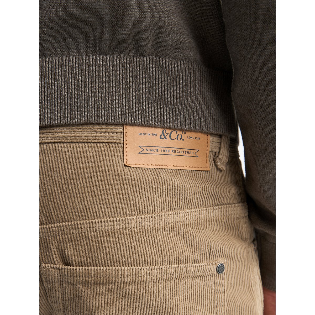 Pantalon fuselé en velours côtelé barrett orange oak, PETROL INDUSTRIES