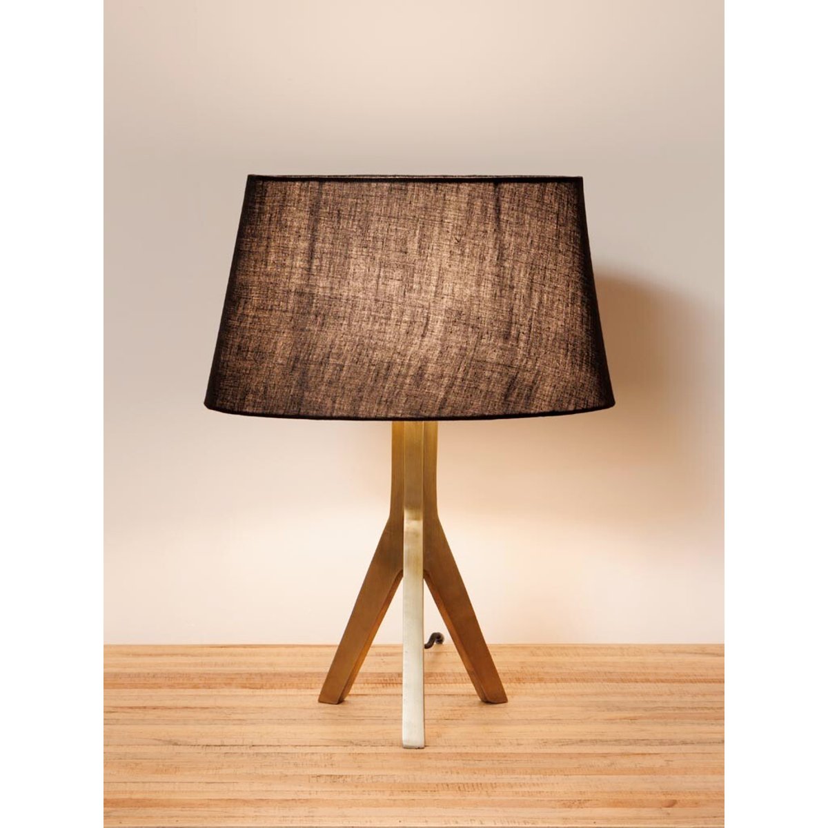 Lampe à poser en métal OVALE v300233, CHEHOMA