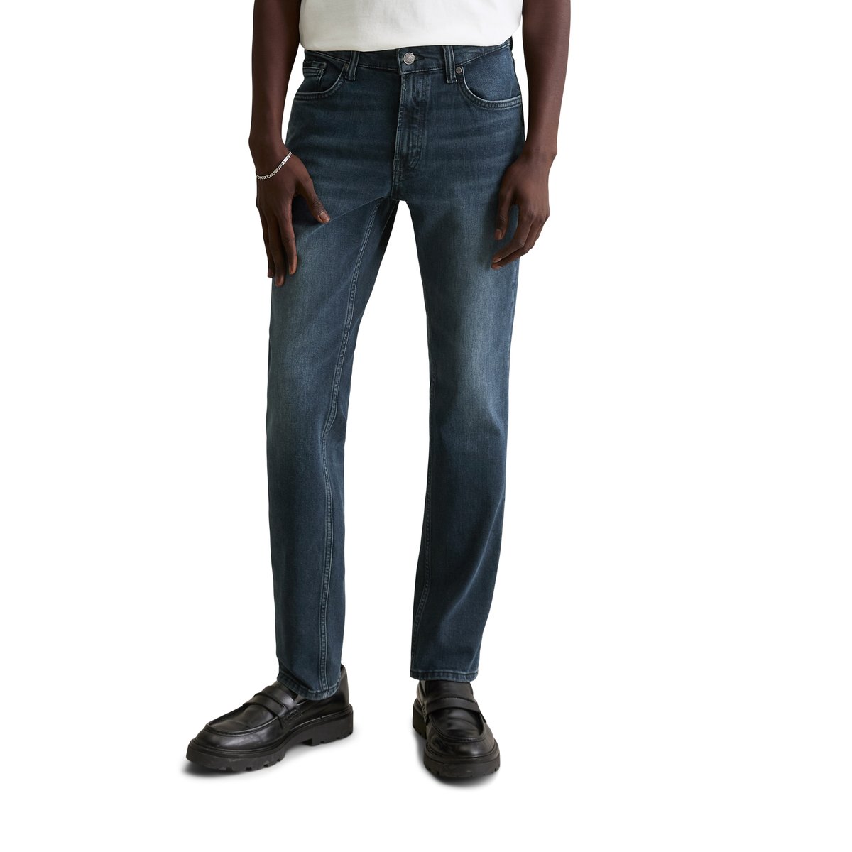 Jeans modèle Vidar slim en mélange de coton bio de haute qualité bleu foncé, MARC O’POLO DENIM