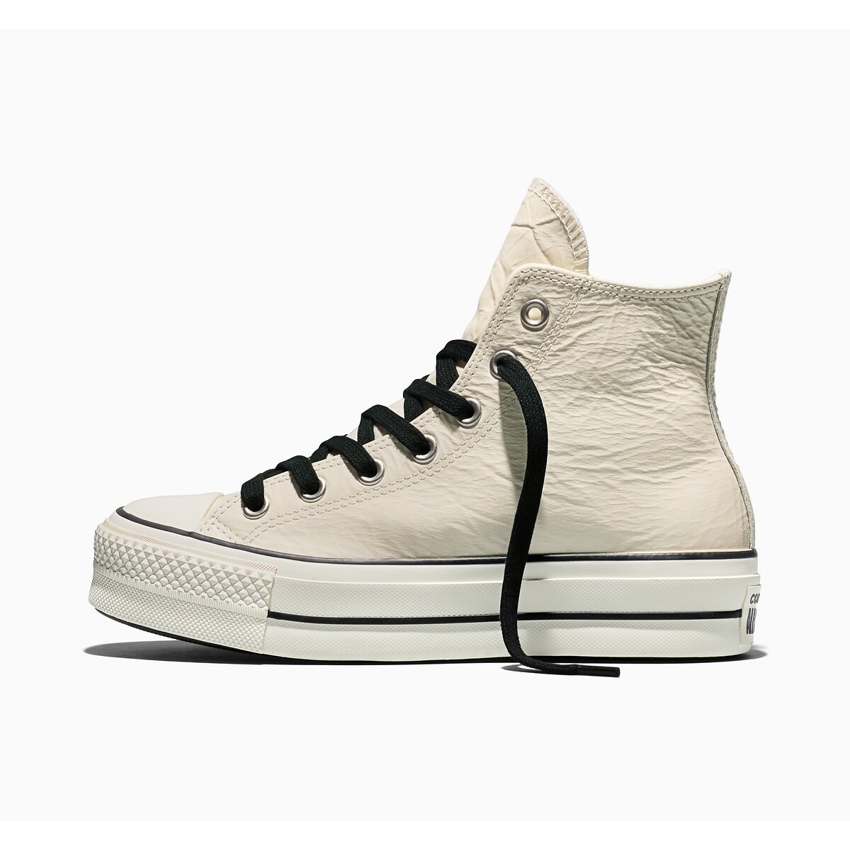 Baskets CHUCK TAYLOR ALL STAR LIFT HI ELEVATED SHINE PATENT beige nacre, CONVERSE