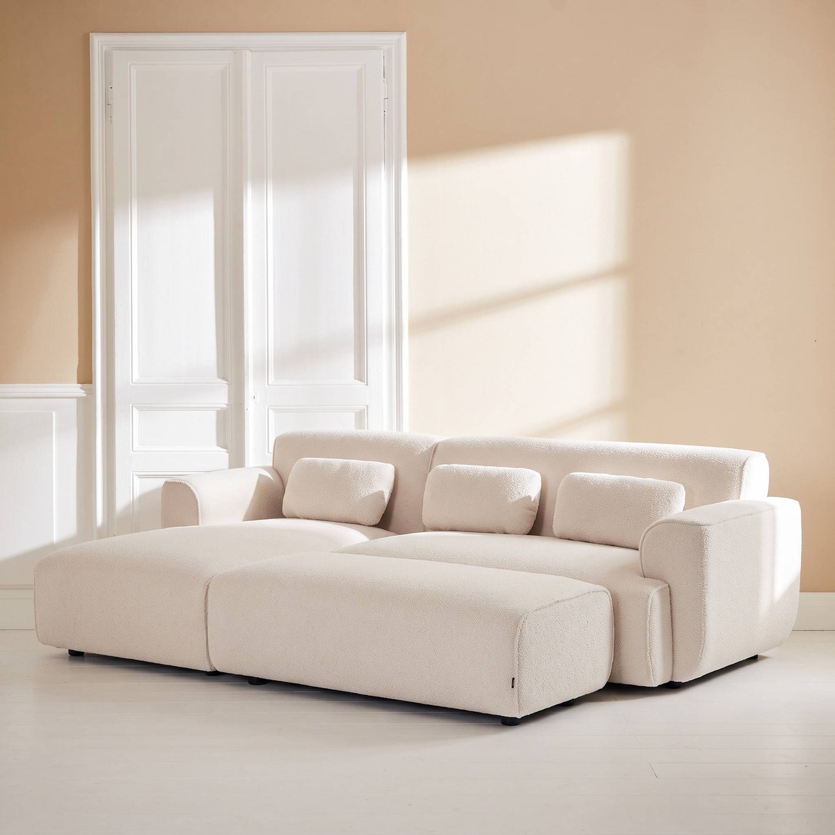 Pouf, repose-pieds pour canapé d'angle 3 places Wallas bouclette WALLAS crème, SWEEEK