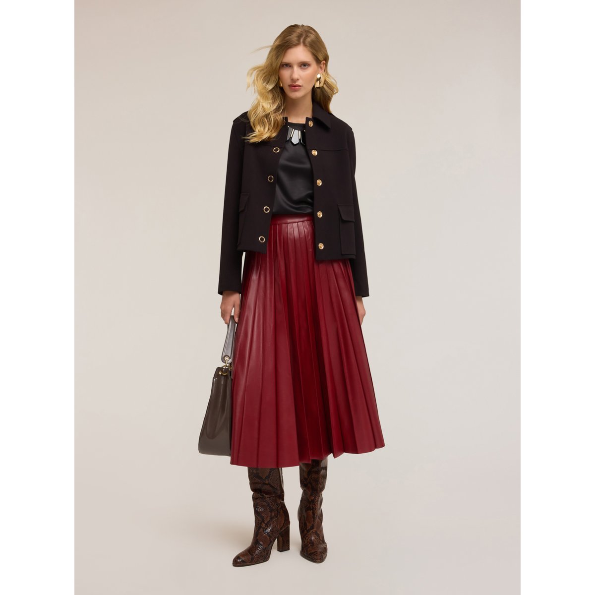 Veste en mélange de viscose avec pattes noir, MOTIVI
