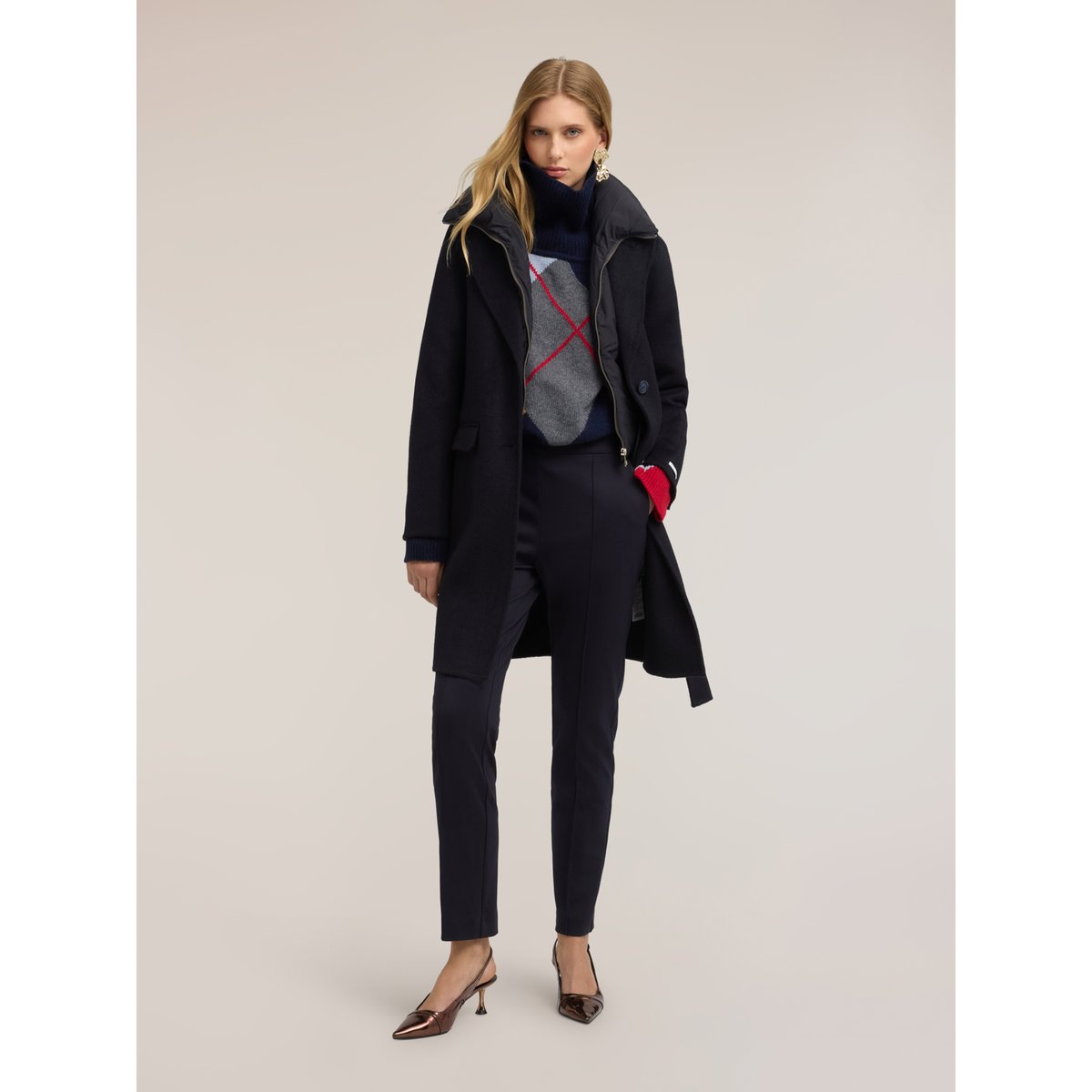 Manteau ceinturé bleu, MOTIVI
