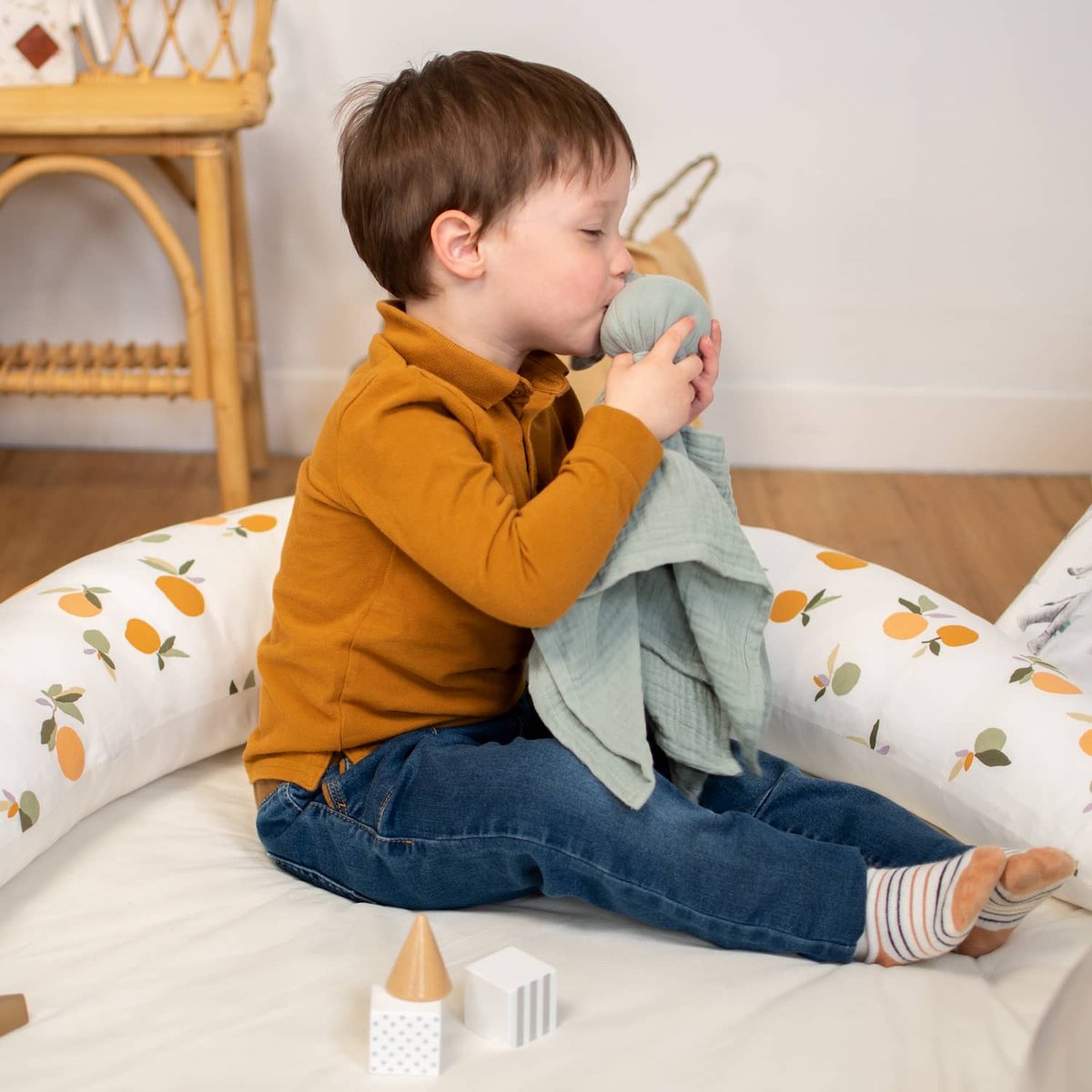 Doudou plat lapin en gaze de coton BLEUET bleuet imprimé floral, SEVIRA KIDS