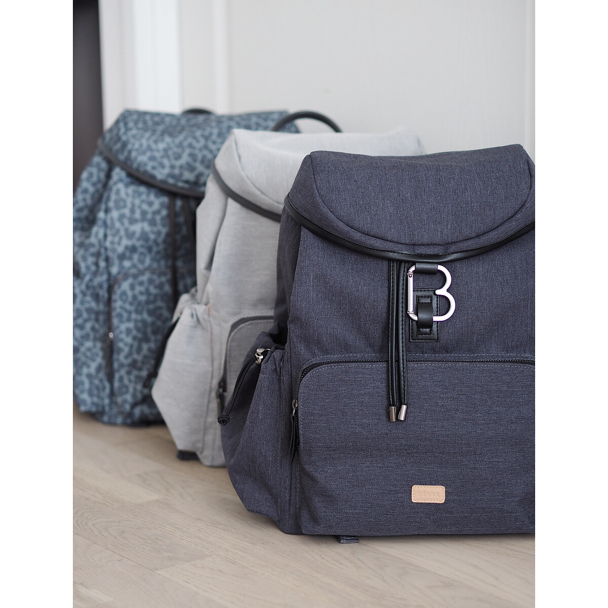 Sac à dos à langer Vancouver gris foncé, BEABA