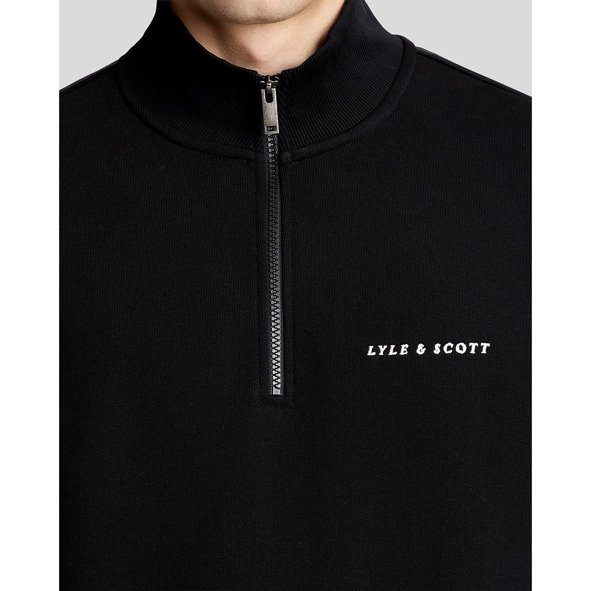Sweat-shirt camionneur épais script zippé noir jais, LYLE & SCOTT