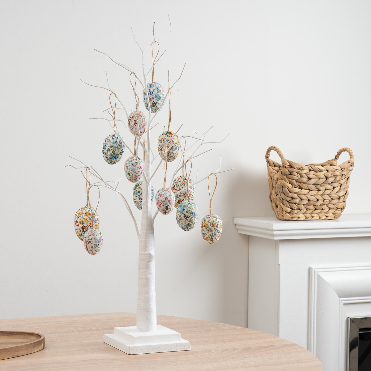 Hanging Egg Decorations in Floral Vintage Mix (12pc) white, SO'HOME