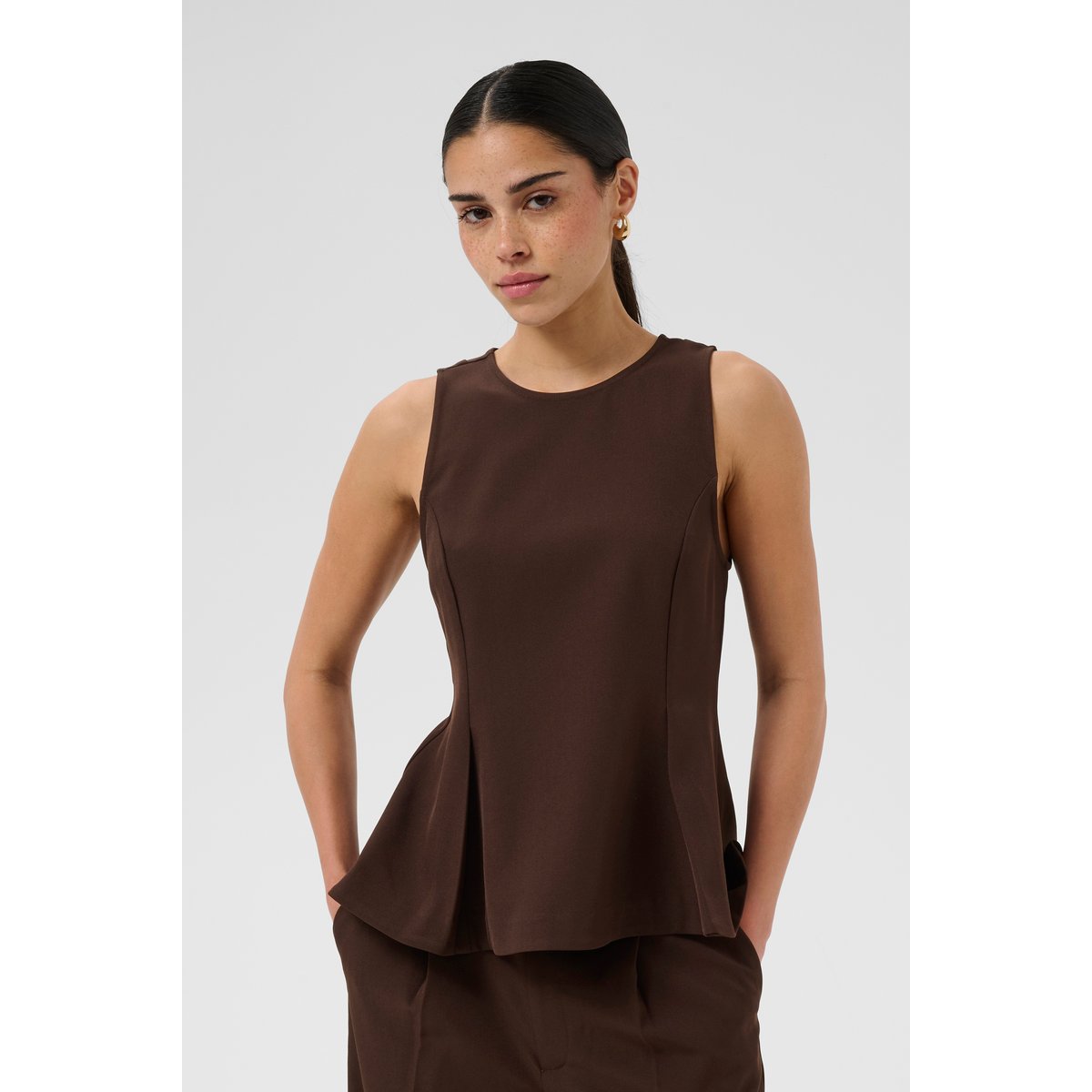 Blouse sans manches marron coffeebean, KAFFE