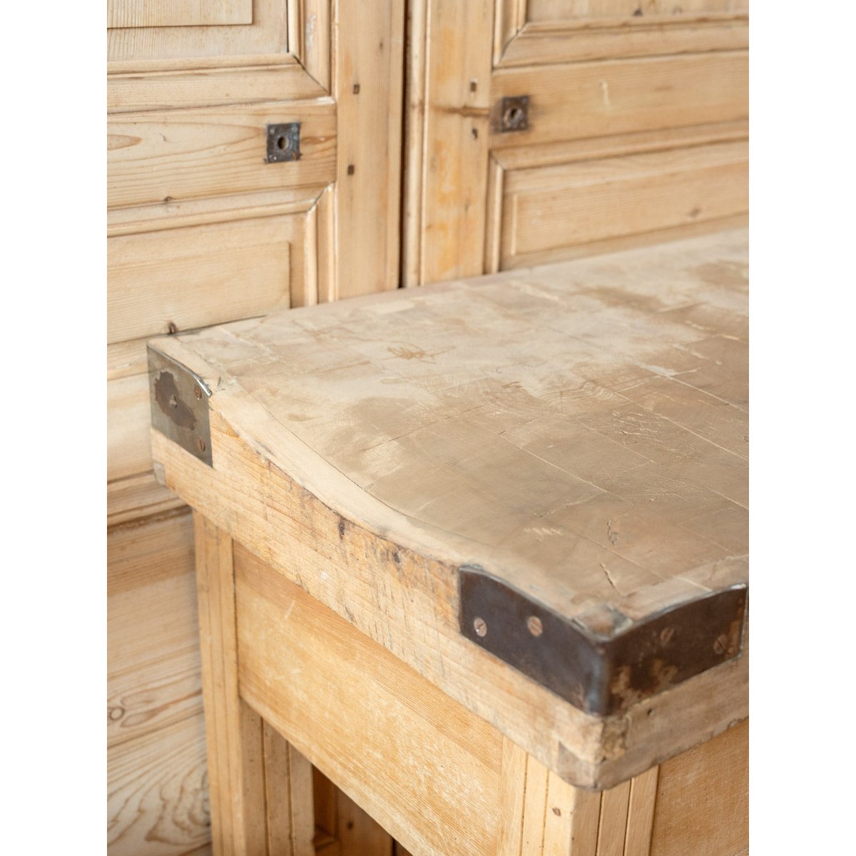 Meuble de métier en bois Fernand N°405 - Bon état bois clair, DEBONGOUT