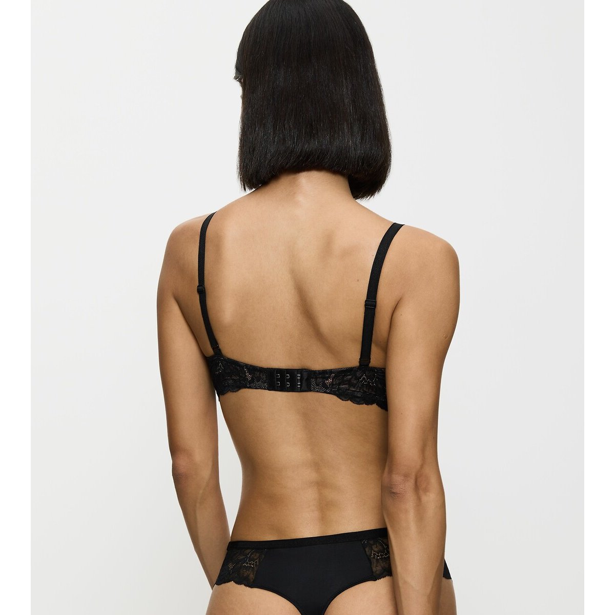 BH zonder beugels, Amourette Charm zwart, TRIUMPH