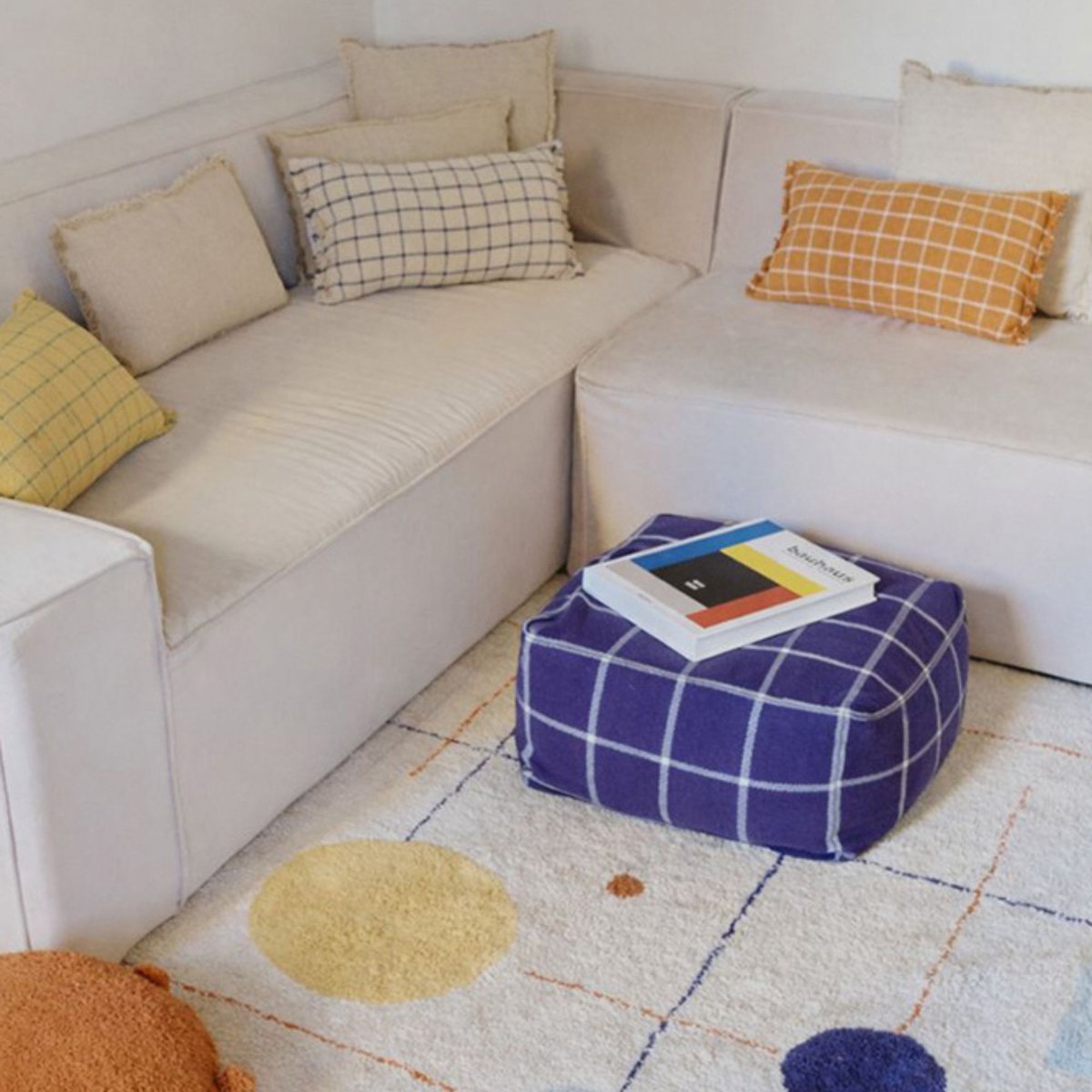 Pouf Geo Block LESS IS MORE bleu marine, bleu baleine, LORENA CANALS