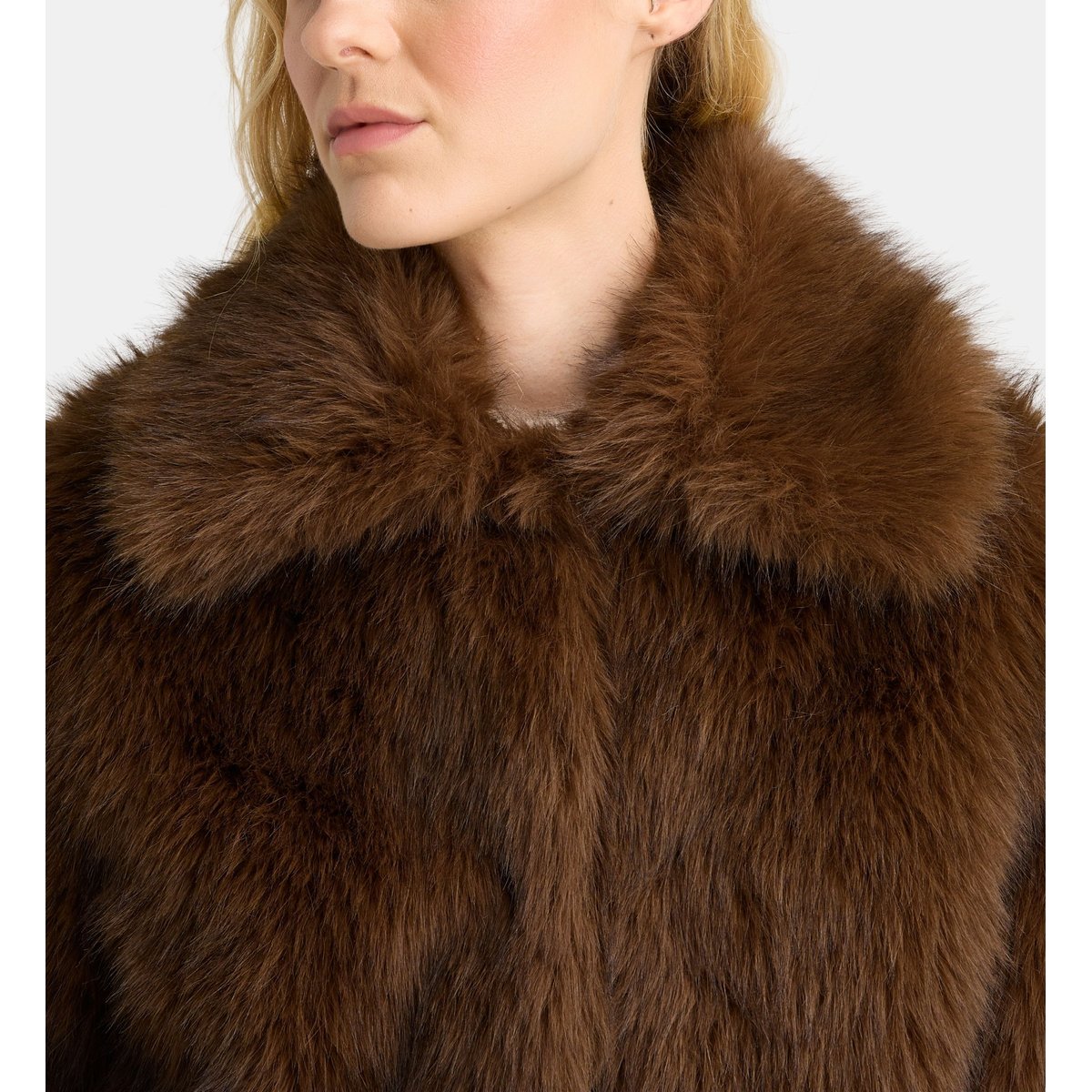 Manteau court fox fur marron foncé, GALERIES LAFAYETTE