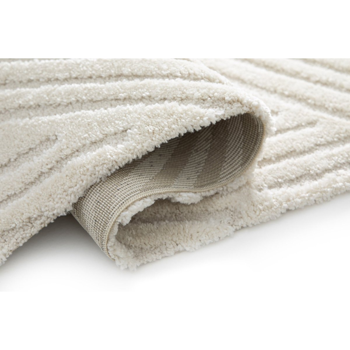 Tapis doux à motifs en relief SILLAGE beige sable, AFK LIVING