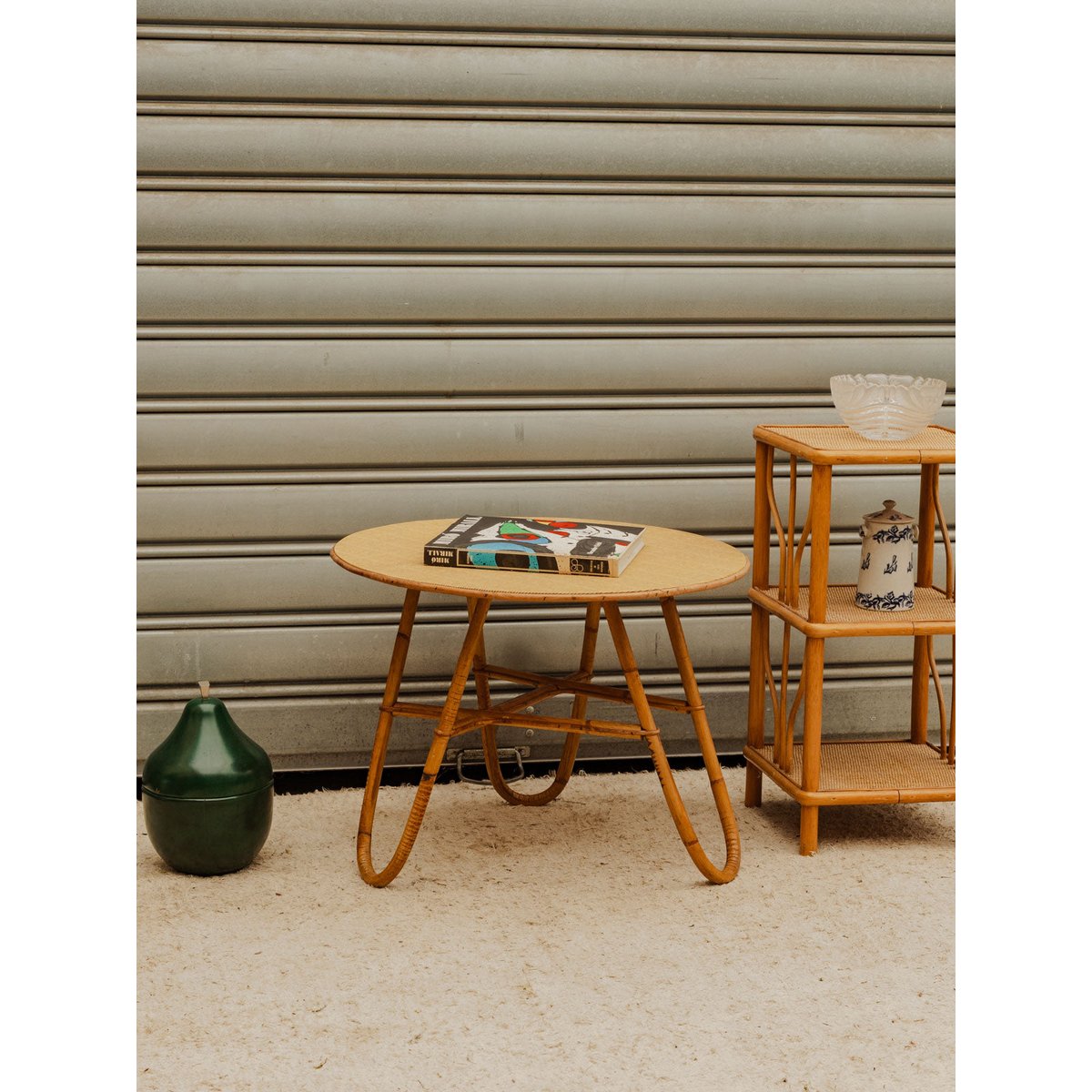 Table d'appoint en rotin Francine N°1694 - Bon état bois clair, DEBONGOUT