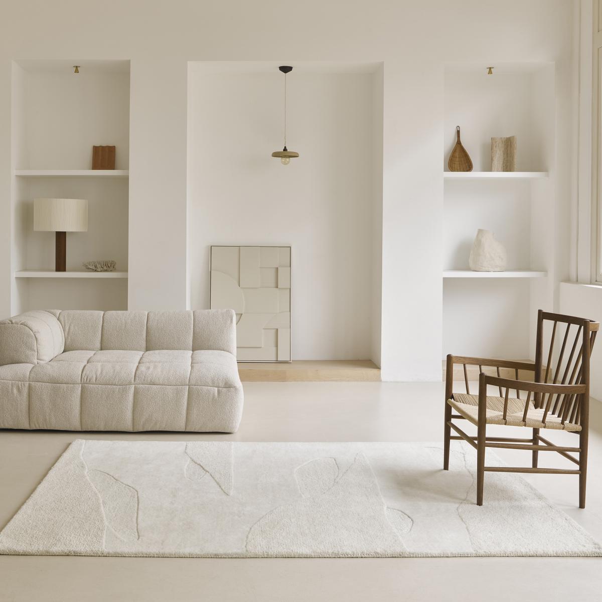 Tapis salon et chambre fait à la main en laine motif faux uni SCAPE écru, UN AMOUR DE TAPIS