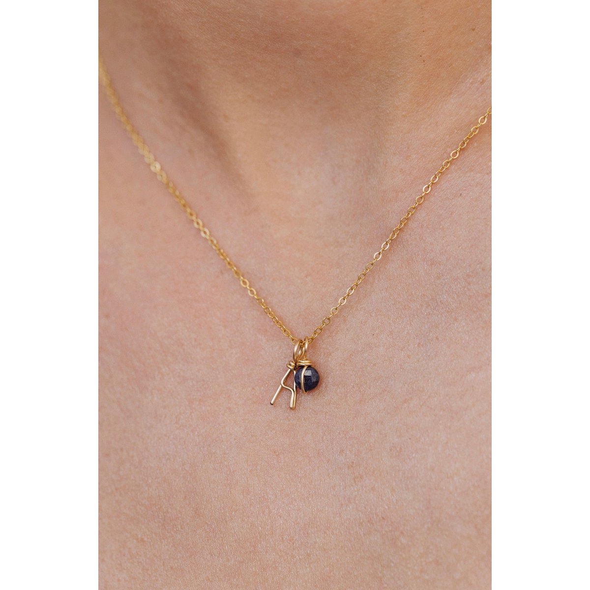 Mini pendentif Stella - Saphir saphir, YAY PARIS