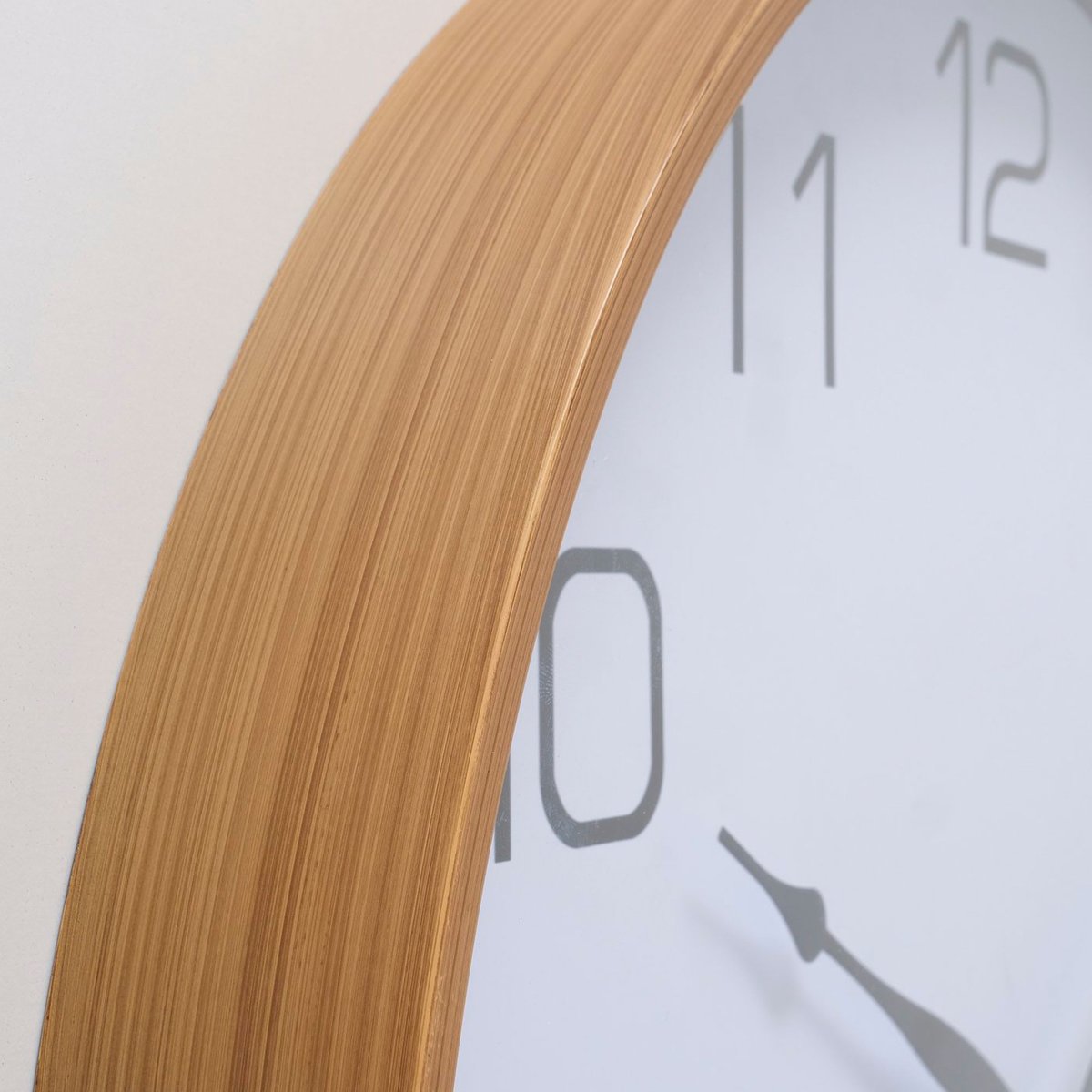 Horloge murale couleur bois 50x50x6cm bois, WADIGA