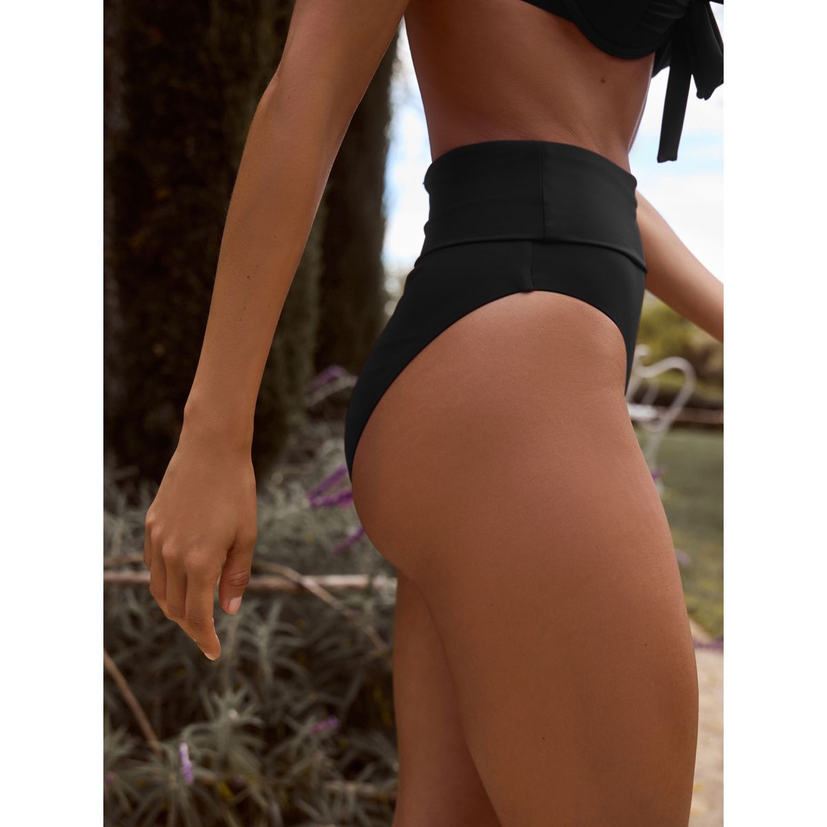 Bas de bikini à haut roulé noir, NEXT