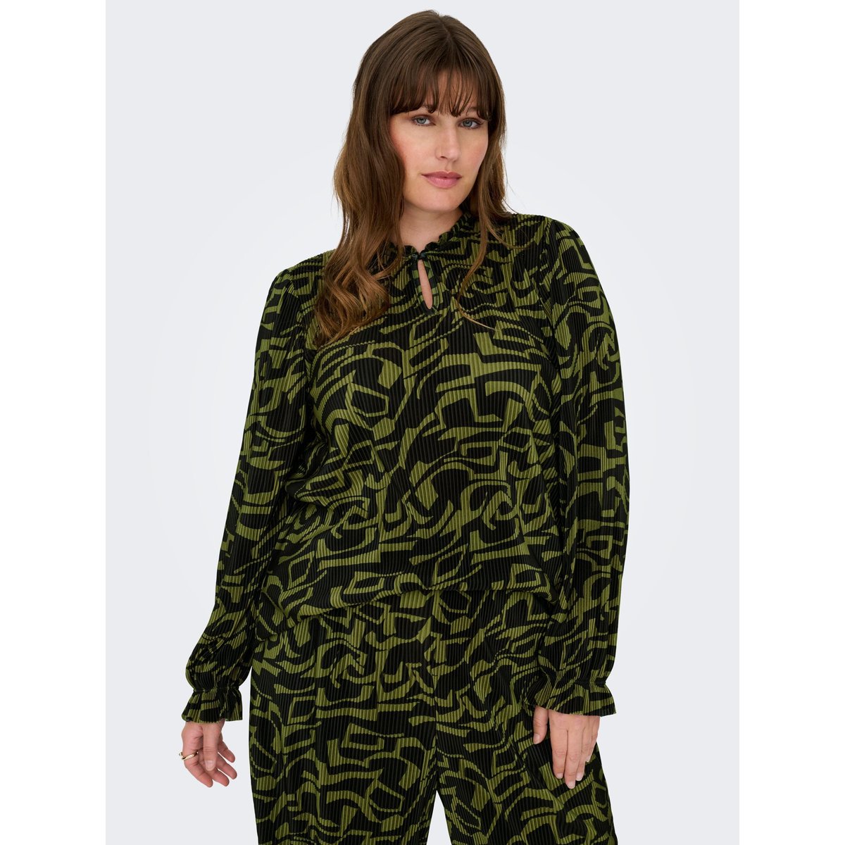 T-Shirt verte - peat moss, ONLY CARMAKOMA